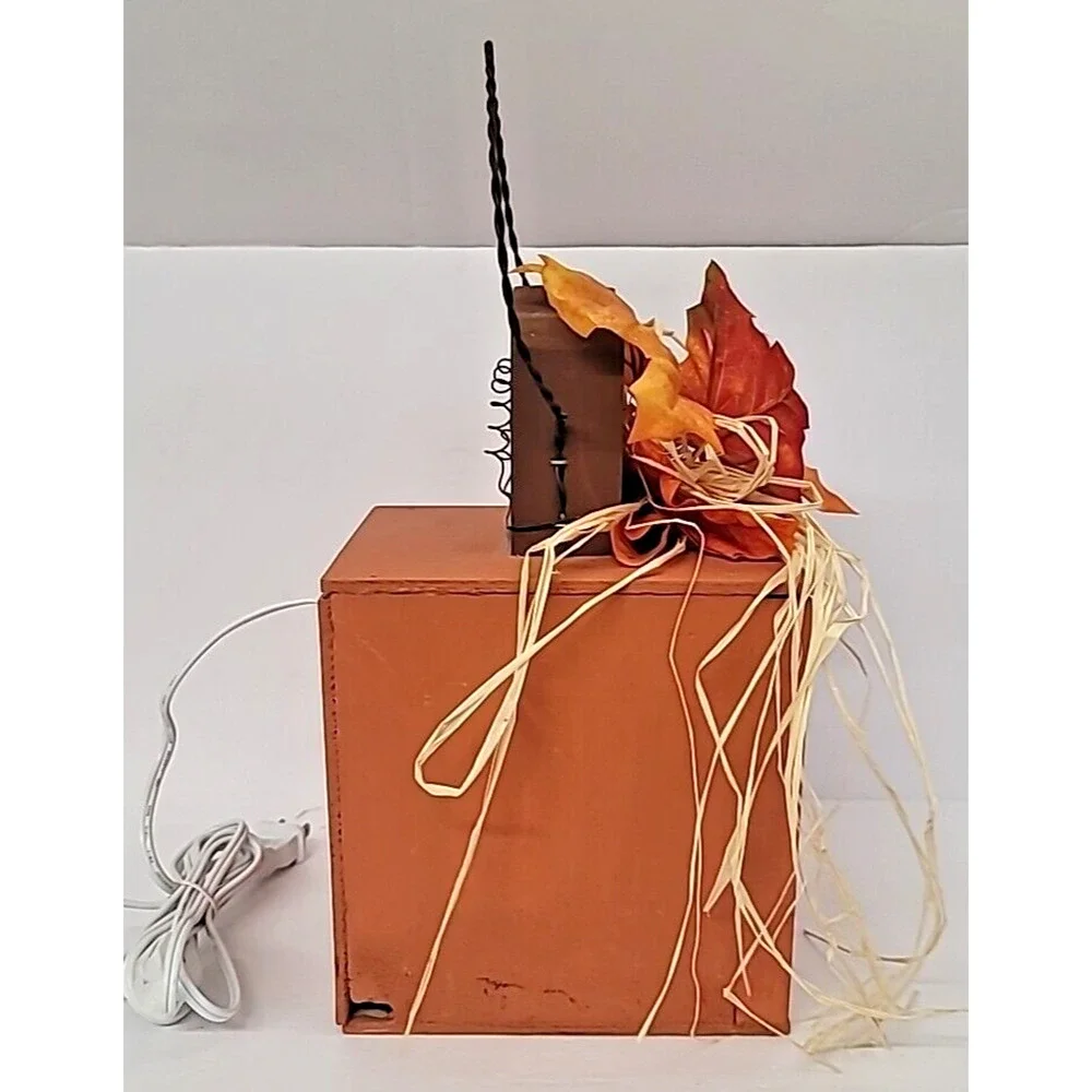 Halloween/Fall Wood Square Jack-O-Lantern Light Up w/ Cord Hang‎ or Table Top